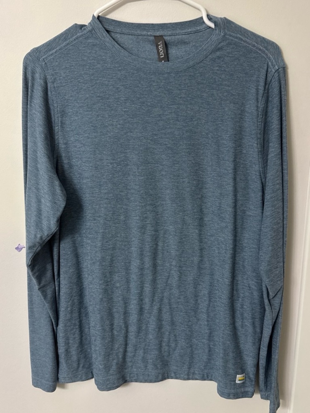 Vuori Oversized Long Sleeve Crew in Heather Blue-Grey